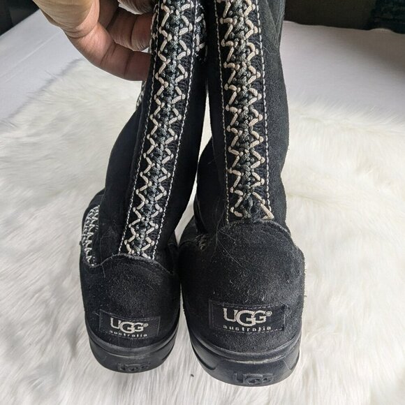 Ugg Women's Boots Size 7 Sundance Revival Black Suede Tall Sheepskin Lined Braid - Picture 4 of 6